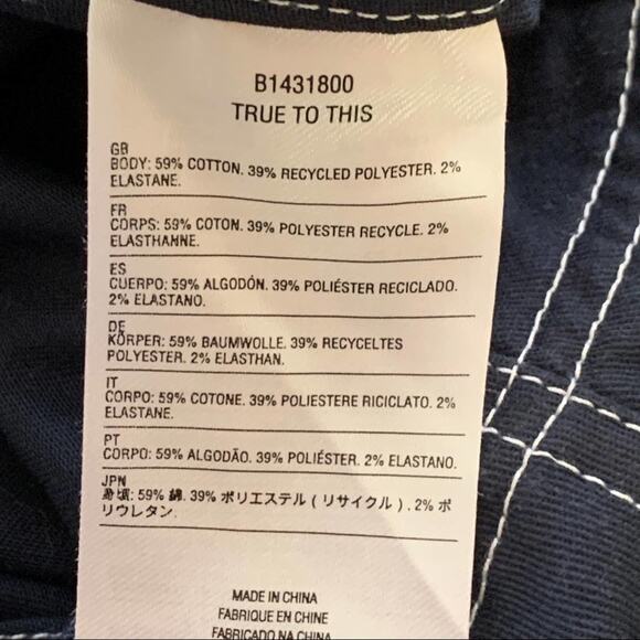 VOLCOM Mini Skirt Frochickie Navy Blue Mini Skirt Size Small - Picture 6 of 8